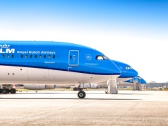 Minuty w samolocie nie muszą być stracone. Mogą zamienić się w najlepszą część twojej podróży