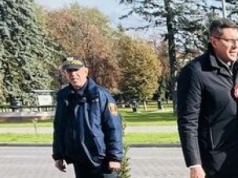 Węgierska rewolucja i dar serca zamościan. Pod tablicą złożyli kwiaty