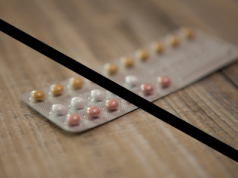 Brak miliardów na opiekę zdrowotną, NFZ ma płacić 500 mln na darmową antykoncepcję młodych