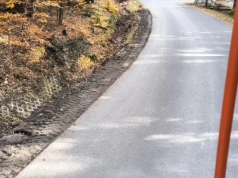 Remont drogi powiatowej w Michałowicach