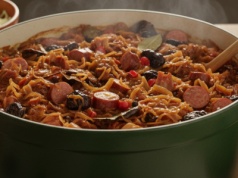 Bigos na staropolską modłę. Klasyczna receptura według... Karoliny Stolarskiej-Bigos