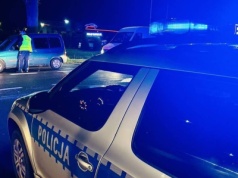 Wojskowy dron spadł w Inowrocławiu. "Uszkodził dwa samochody oraz budynek"