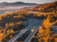 Najpiękniejsza droga w Polsce jest już otwarta. Na zdjęciach prezentuje się baśniowo