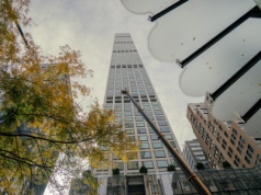 Ultraluksusowy apartamentowiec w Nowym Jorku się sypie. Pół miliarda na remont