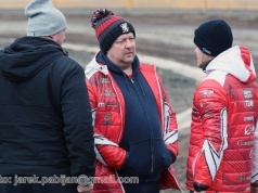 Żużel. Bajerski szczerze po rozstaniu z Polonią. O braku jaj, japonkach i ofertach (WYWIAD)