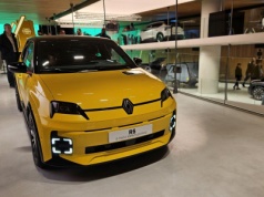 Sprzedaż marki Renault od stycznia do września 2025. Duże zainteresowanie Renault 5 E-Tech