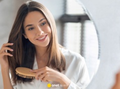 Włosy wygładzone jak po wizycie w salonie. Ten szampon z jedwabiem mocno nawilża