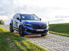 Test: Renault Austral Full Hybrid E-tech 200 KM – mocne 3 cylindry