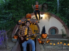 Zamówili rodzinną sesję jesienną. Ojciec: Nie będę siedzieć na dyni i się szczerzyć ja głupi do sera