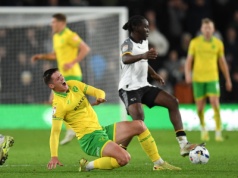 Odchodził z Ekstraklasy za rekordowe pieniądze. Teraz zerwał więzadło