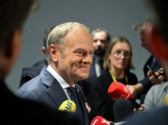 1500 lub 1900 zł bez względu na dochód. Wypłaty startują 31 października