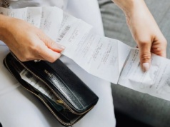 Wydatki cudzoziemców w Polsce były o 50,2% wyższe niż Polaków za granicą w 2024