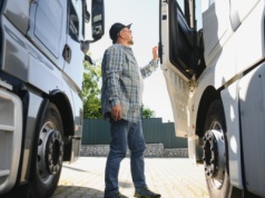 Załamanie w topowej branży. Logistyczny gigant zwolni tysiące ludzi