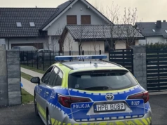 Potrójne zabójstwo w Prusicach. Policjant usłyszał zarzuty w związku makabryczną zbrodnią