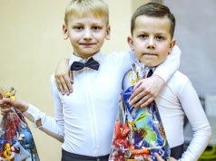 Przedświąteczna kłótnia na grupach rodzicielskich rozpoczęta. "Doprowadza mnie to do szału"