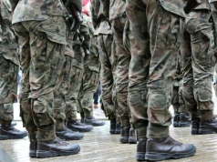 Polacy dostają listy polecone z wojska. Podpowiadamy, co to oznacza