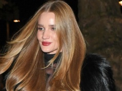 Piękna modelka wyszła i zachwyciła. Patrzyli tylko na jedno