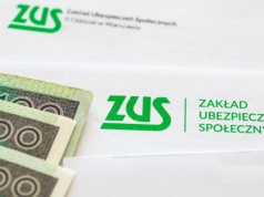 Każdy może złożyć wniosek o dodatek do prądu. ZUS wypłaca pieniądze bez względu na dochód