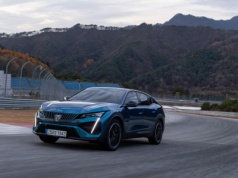 Carlos Tavares ostrzega: Stellantis może się rozpaść. Były prezes uderza w fundamenty koncernu, który sam stworzył