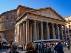 Turysta zginął w sercu Rzymu. Koszmarny wypadek przy Panteonie