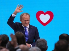 Zjednoczenie KO to ucieczka od obietnic? PiS bez złudzeń