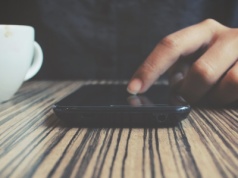 Darmowa gra na telefony. Epic Games serwuje wyjątkowy prezent