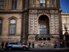 Napad na Luwr. Media informują o pierwszych zatrzymaniach