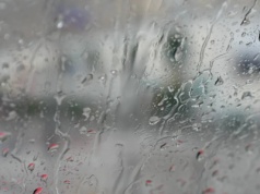 Wiatr nawet do 140 km/h, będzie chłodno i mokro