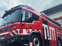 Strażacy przetestowali... elektryczne wozy. Wyniki okazały się więcej niż zaskakujące