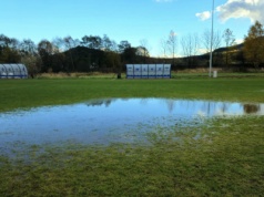 Przegrali z boiskiem. Mecz przełożony. Znamy nowy termin!