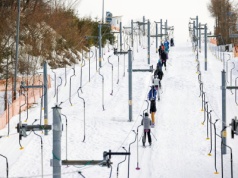 Ceny ferii są wyższe, ale ludzie już rezerwują. "Hitem są góry"