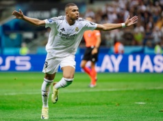 Real Madryt wygrywa El Clásico po golach Mbappé i Bellinghama, mecz kończy się bijatyką