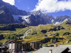 Dolina Aosty – co zobaczyć, TOP 10 atrakcji, Mont Blanc, Matterhorn i najlepsze noclegi w sercu Alp