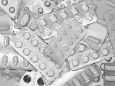 Paracetamol Challenge – toksyczny trend z TikToka i informacyjna panika