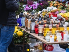 Czesi szturmują polskie targowiska przy granicy. "Kupują wszystko, żywe, jak i sztuczne"