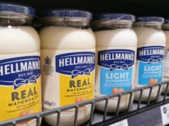 Unilever oskarżany o greenwashing. W odpowiedzi zmienia etykiety