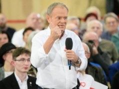 Premier Donald Tusk chce zniesienia dwukadencyjności w samorządach. To zmiana także dla Łódzkiego