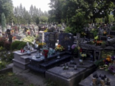 Prawie 800 nieopłaconych grobów na andrychowskim cmentarzu