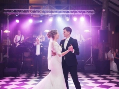 Występ gwiazdy disco polo na weselu? Sprawdź ile kosztuje!
