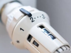 Nowy podatek klimatyczny od 2027 r. – UE wprowadza ETS2, Polacy zapłacą za emisje CO2