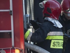 Duże straty po pożarze warsztatu koło Ciechanowa