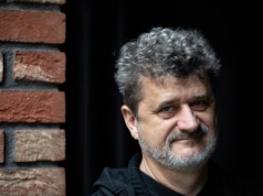 Palikot ma plan, jak znów być milionerem. "Teraz w kieszeni mam 2 zł"