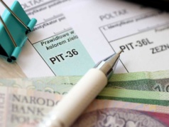 Rozliczenie PIT-ów. Podatnicy idą na łatwiznę i tracą tysiące złotych