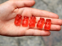 W Danii i Francji był już zakazany. W Polsce jest w żelkach i herbacie