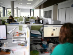 Zarabiają nawet 55 tys. zł miesięcznie. Nie chodzi o IT. W jakich branżach płacą najwięcej?