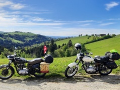 Barry na używkach: Junak M10. Junakiem na księżyc