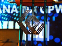 Po dwóch miesiącach indeks WIG wraca na szczyt