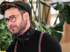 "Fryzjer gwiazd" miał gnębić pracowników. "Rzucił nożyczkami. Roztrzaskały się na podłodze"