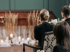 Niemcy biją się o te oferty. Pracy przy pogrzebach im nie zabraknie