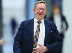 "Mają na nas pałkę". PiS dostało po głowie działką pod CPK